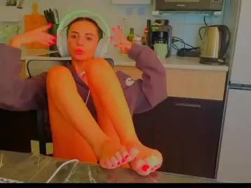 Nikssss888  live sex cam