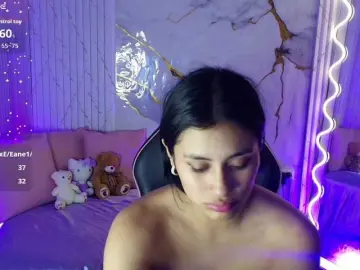 PEACHY-TAY  live sex cam