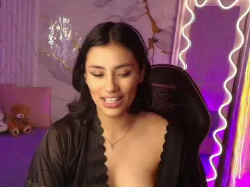 PEACHY-TAY  live sex cam
