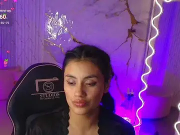 PEACHY-TAY  live sex cam