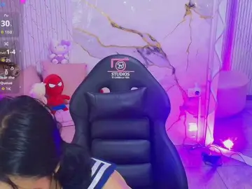 PEACHY-TAY  live sex cam