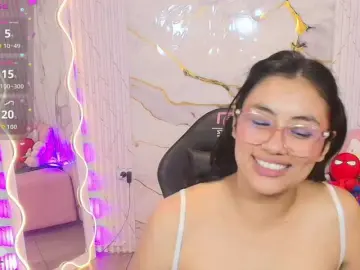 PEACHY-TAY  live sex cam