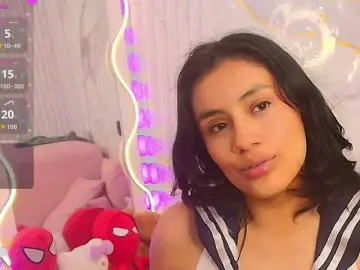 PEACHY-TAY  live sex cam