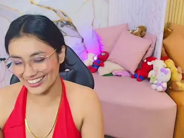 PEACHY-TAY  live sex cam