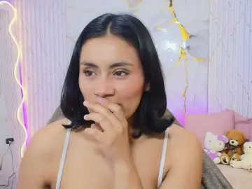 PEACHY-TAY  live sex cam