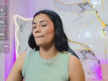 PEACHY-TAY  live sex cam