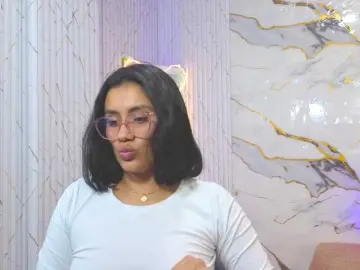 PEACHY-TAY  live sex cam
