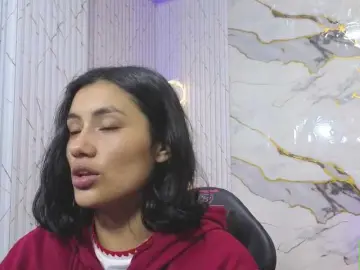 PEACHY-TAY  live sex cam