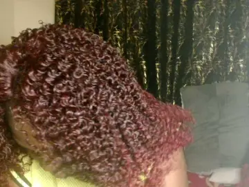 Sexxy-pretty24  live sex cam