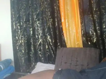 Sexxy-pretty24  live sex cam