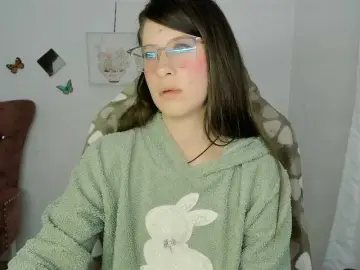 ZooeyBelair  live sex cam