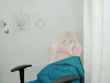 ZooeyBelair  live sex cam