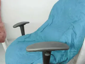 ZooeyBelair  live sex cam