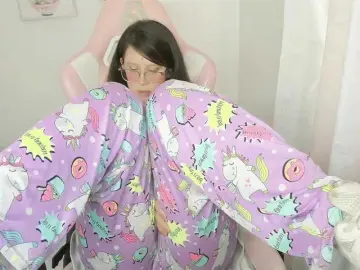 ZooeyBelair  live sex cam