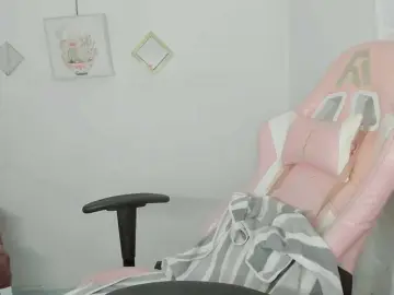 ZooeyBelair  live sex cam