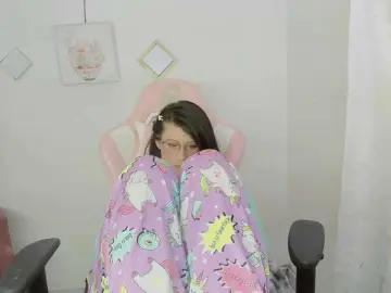 ZooeyBelair  live sex cam