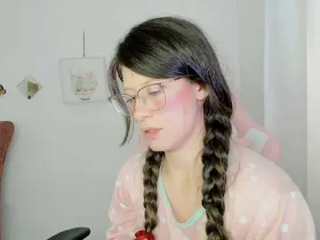 ZooeyBelair  live sex cam