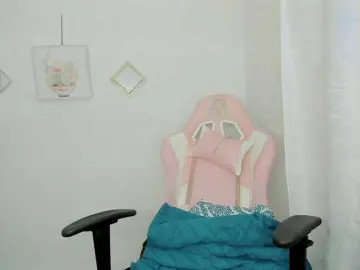 ZooeyBelair  live sex cam