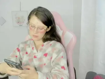 ZooeyBelair  live sex cam