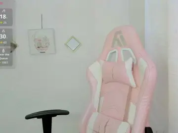 ZooeyBelair  live sex cam