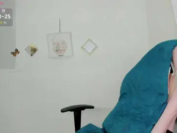 ZooeyBelair  live sex cam