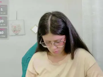 ZooeyBelair  live sex cam