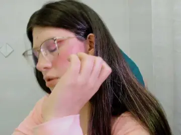 ZooeyBelair  live sex cam