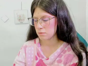 ZooeyBelair  live sex cam