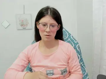 ZooeyBelair  live sex cam
