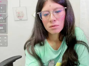 ZooeyBelair  live sex cam