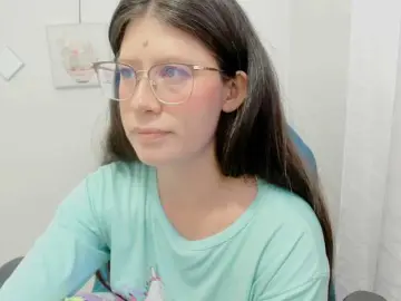 ZooeyBelair  live sex cam