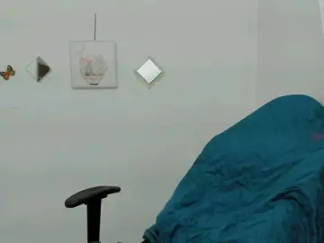 ZooeyBelair  live sex cam