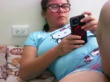 Lucianamaster  live sex cam