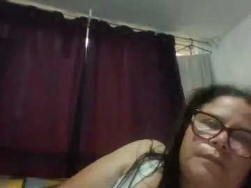 Lucianamaster  live sex cam