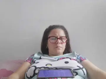 Lucianamaster  live sex cam