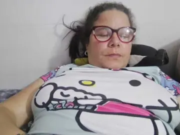 Lucianamaster  live sex cam