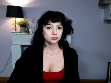 Soft-denise  live sex cam