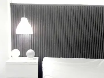 Aisha-Loren  live sex cam