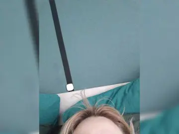 Hotliss  live sex cam