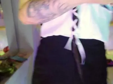 Mini0Melloo  live sex cam