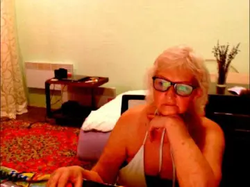 Natalia7634  live sex cam