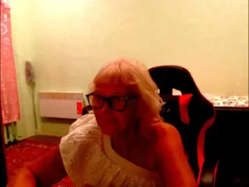Natalia7634  live sex cam