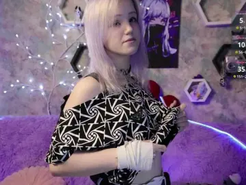 Yunakiss  live sex cam