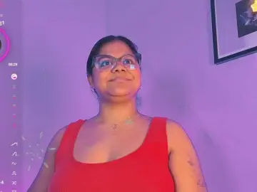 Chelseea-bluey  live sex cam