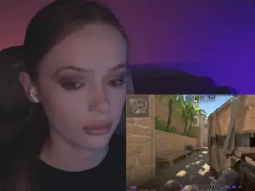 Mayshy  live sex cam