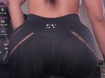 Strong-girl  live sex cam