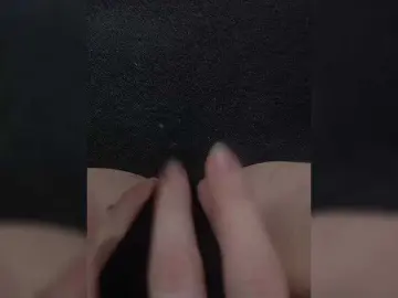 Angelok-18  live sex cam