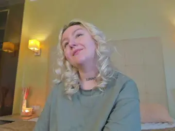 Debbie-Taylor  live sex cam