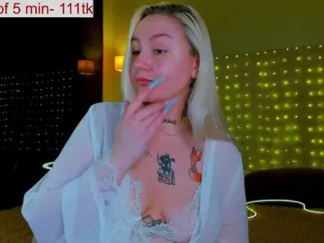Debbie-Taylor  live sex cam