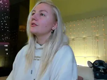 Debbie-Taylor  live sex cam